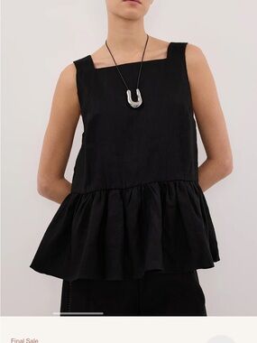 DISSH Black Square Neck Peplum Camisole